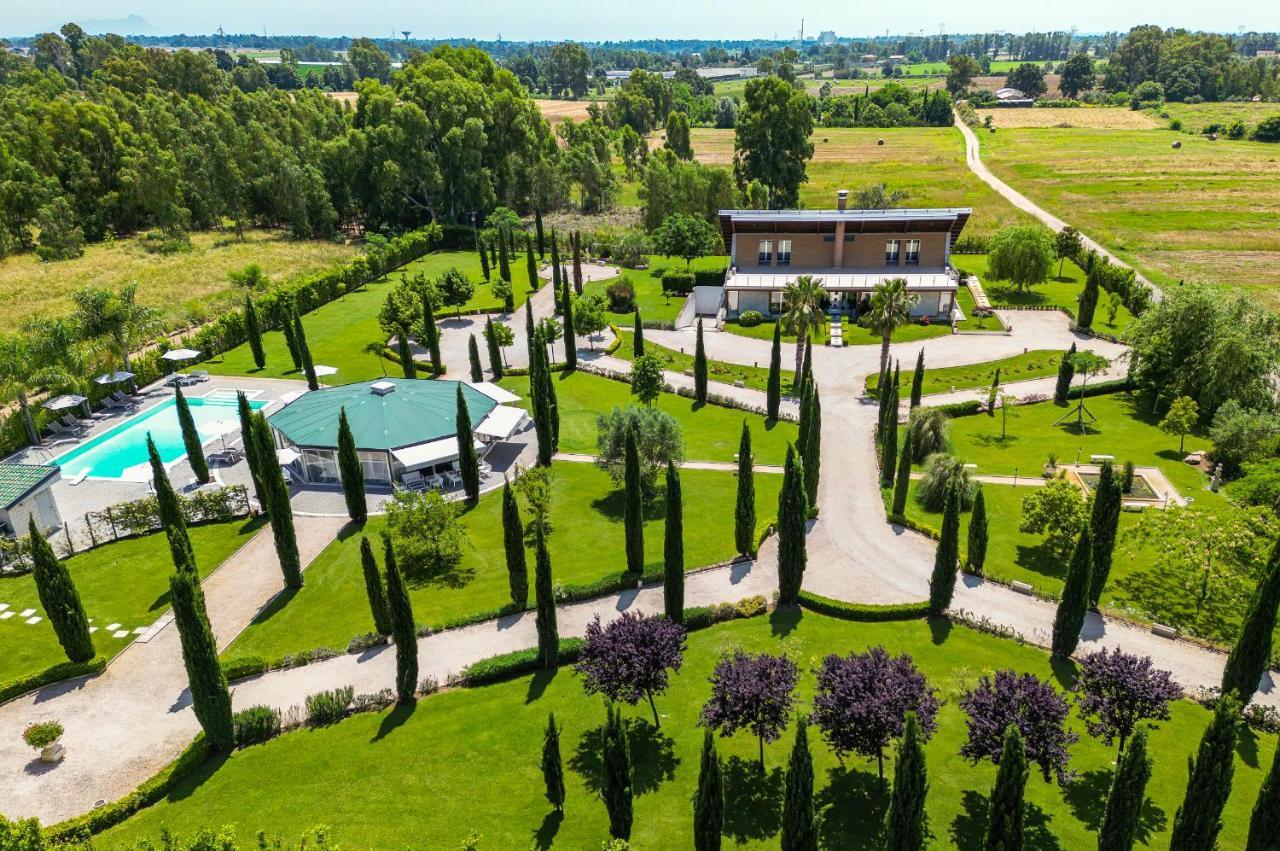 Casale Delle Ronde B&B Латина Экстерьер фото
