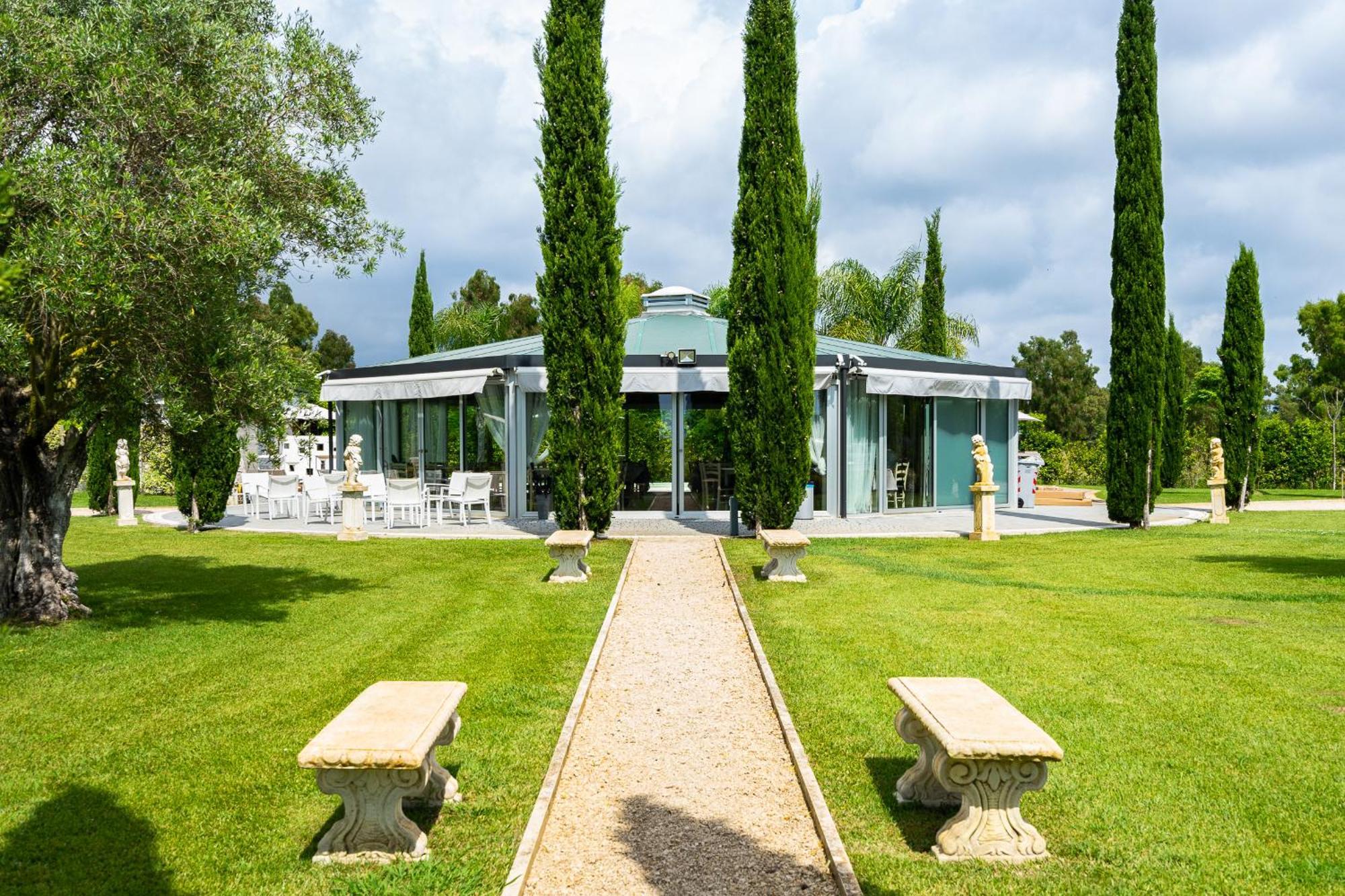 Casale Delle Ronde B&B Латина Экстерьер фото