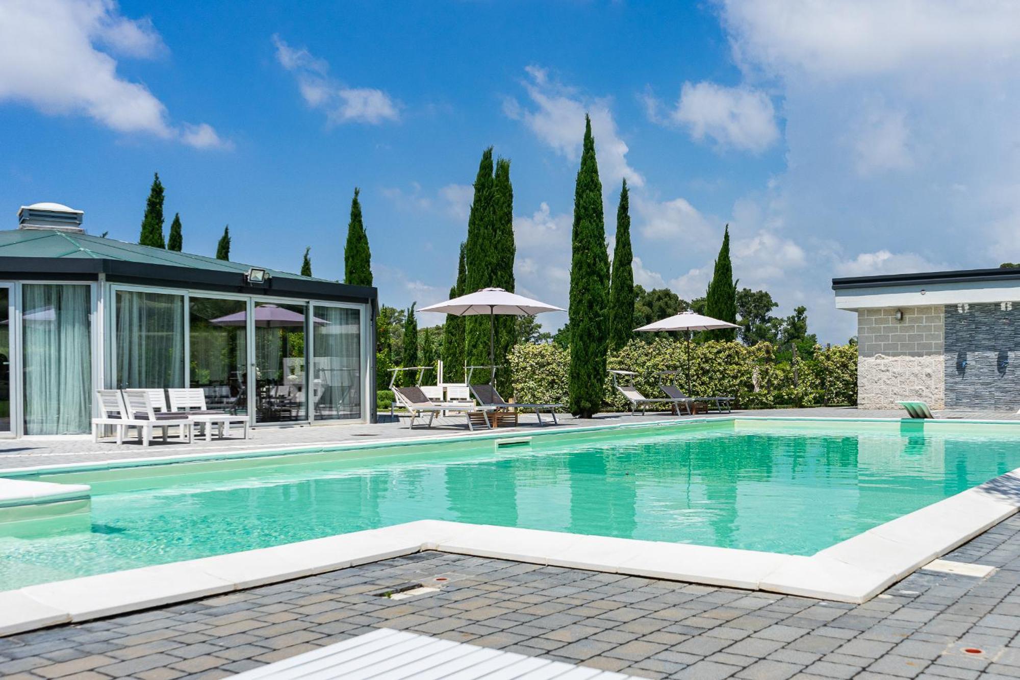 Casale Delle Ronde B&B Латина Экстерьер фото