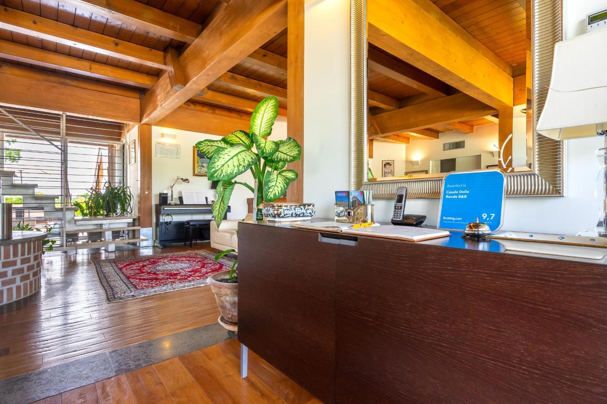 Casale Delle Ronde B&B Латина Экстерьер фото